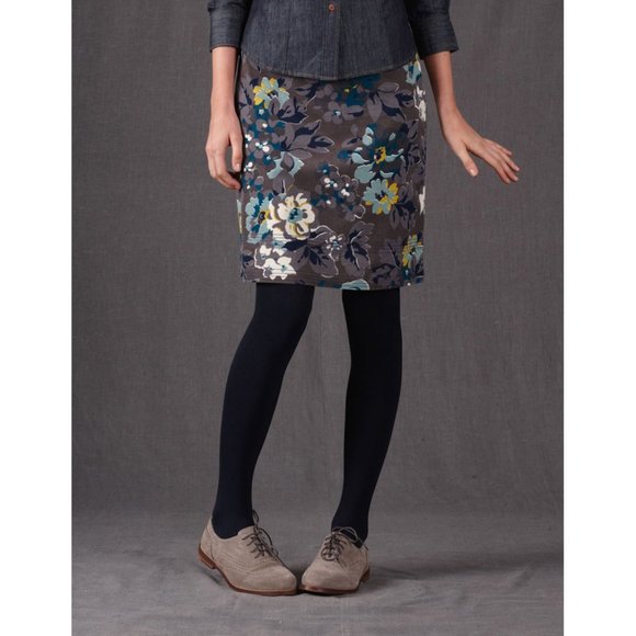 Boden corduroy floral skirt 6 - Picture 9 of 9